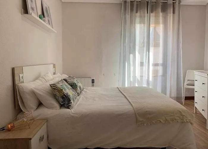 Arostegi Etxea - Bonito Piso Junto Al Puerto *